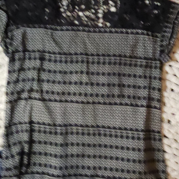 Express top and Express Jeans - Picture 8 of 11